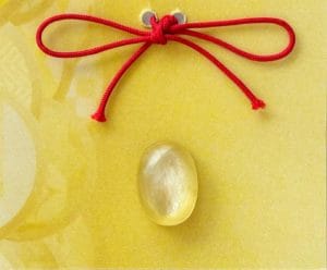 ゴールデンマイカ(ゴールドレピドライト)お守りヒーリングストーン